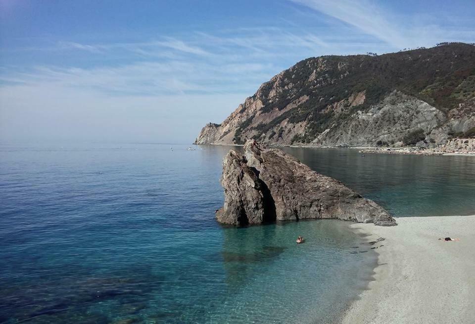 Отель Da Benedetta Монтероссо-аль-Маре Экстерьер фото